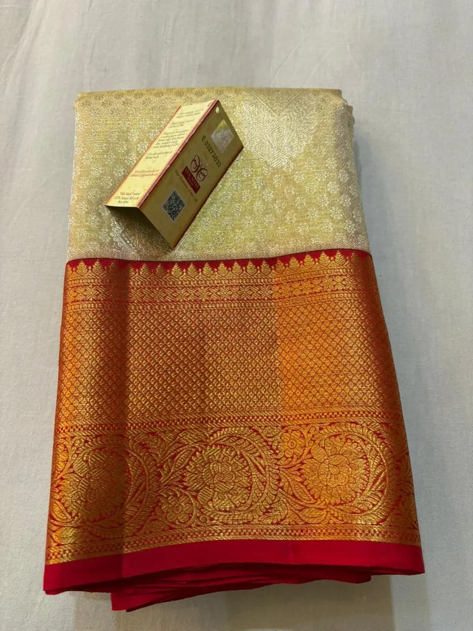 PURE KANJEEVARAM TISSUE SILK MARK CERTIFIED CREAM WITH MEROON BORDER PH80046